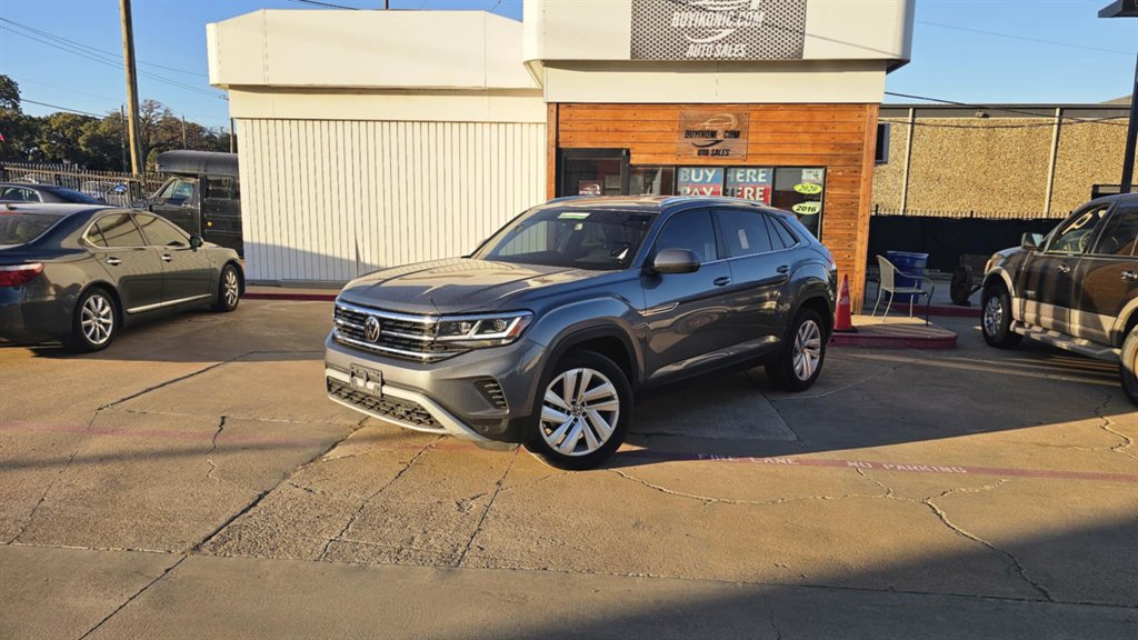 2023 Volkswagen Atlas Cross Sport SE w/Tech's photo
